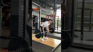 Rowing buste pench&eacute; (Prise supination)