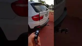 How to open and close  trunk lid with remote and comfort button. X5 E70