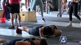 Intense Murph Crossfit Workout Challenge provides tribute to fallen Navy SEAL