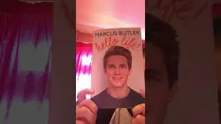 My signed book collection !