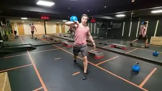 Offset kettlebell split squat