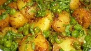 आलू मटर की सूखी मसालेदार चटपटी सब्जी | Aloo Matar Ki Sabji | Matar Aloo ki Dry Sabzi@Cookwithme-k4t 