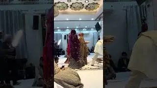 Bridal entry in the Gurudwara Sahib | Sikh Weddings #gurbanikirtan #shortsfeed #bridalentry #shorts