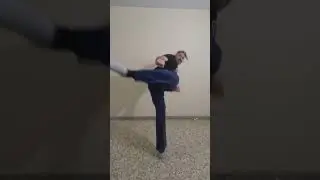 #combat Patada en giro circular en gancho finalizando con patada circular #tiktok
