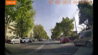 Depășiri pe linie dublă continuă, trecere de pietoni, pe Andronache. 
