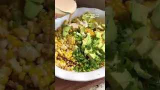 Vegan Mexican Street Corn Salad 🌽 recipe is on my website!