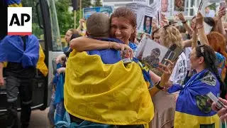 Ukrainian POWs reunited with their families in major prisoner swap with Russia