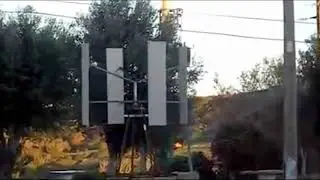 Вертикальный ветрогенератор