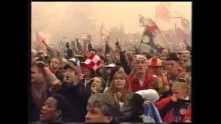 Huldiging Ajax 27ste Kampioenschap aan de Middenweg 1997/98  NOS