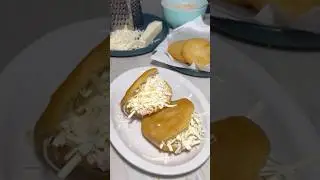 Arepitas Fritas con Diablitos/Mayonesa y Bastante Queso Rallado 🤤🤤🤤