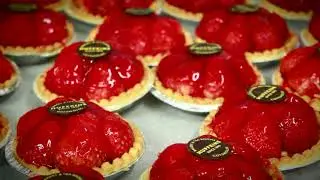 Huffkins cream cakes, youtube