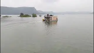 YOGAM's SOLAR ELECTRIC CATAMARAN HOUSEBOAT 1