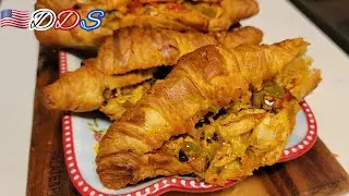 STUFFED PIZZA CROISSANT 🥐🍕| DELICIOUS CHEESY VEGETABLE CROISSANT | HOW TO MAKE STUFFED CROISSANT