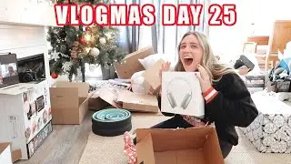 OPENING CHRISTMAS PRESENTS | COUPLE VLOGMAS DAY 25