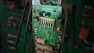 Crest audio #elektronik #soundsystem #repair #amplifier #reels #tranding #music #mockingbird