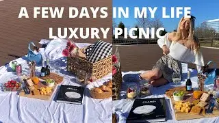 HOW TO THROW A  LUXURY PICNIC