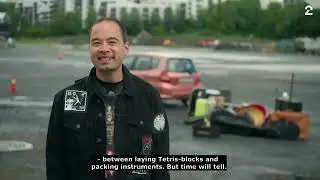 BRAIN VS MUSCLES | Ylvis mot Ylvis (ENGSUB) &ndash; z2sam on TV2 Norway