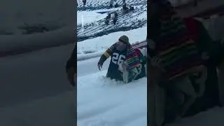 NFL Steelers Fans Push Through Buffalo Snow To Find Seats | 10 News First