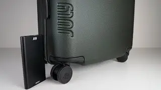 Tech + Travel = 😎 July Smart Carry On Pro Suitcase Review 🧳