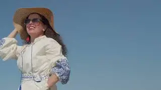 Sibel &Ouml;cal- Valiz