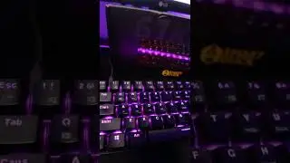 Teclado mec&aacute;nico Smart Duck XS61 60% RGB Gamer