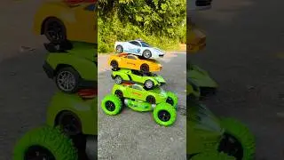 RC moka car One piece& four piece remote control car reviewe🫴#shortvideo