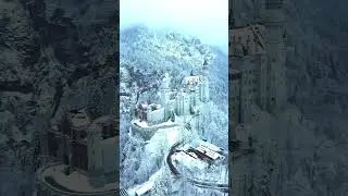 Neuschwanstein Castle is a winter wonderland ✨😍
