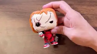 Pel&iacute;culas Funko POP: San Valent&iacute;n - Chucky con Flor