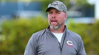 One-Hand Catching Drill for Receivers