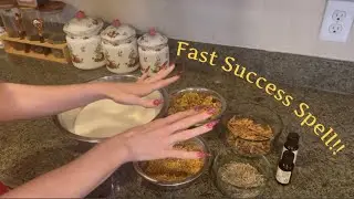 Crown of Success Salt,  Hoodoo Recipe for Shaker Jars, Spiritual Baths, and Floor Sweep