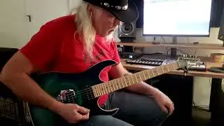 Working on my newest tune 'Lost Endeavours' in D minor. Thanks so much for watching!🙏