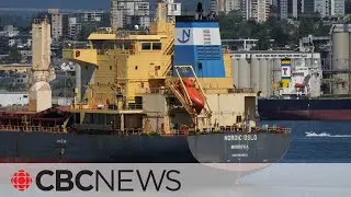 B.C. port dispute ends as workers vote to accept new tentative deal