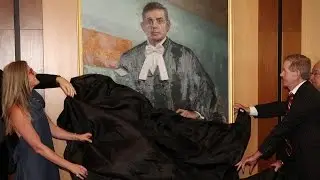 Peter Slipper returns after 'struggle'