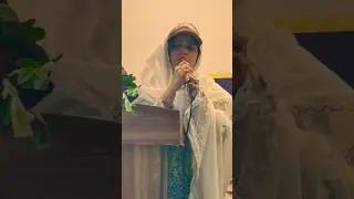 Хадика Каяни читает Священный Коран