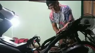 HOW TO REMOVE/ADJUST REAR FENDER (AEROX 155)