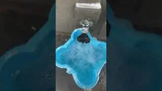 Building a Snow fort with a 5 gallon Bucket
