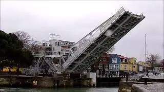 LA ROCHELLE pont levant du Gabut