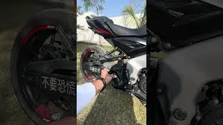 Reason behind spring in front foot rest #ns400z #automobile #dominar400modified #bajaj150