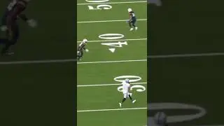This pass by Derek Carr when he was on the Raiders 😮&zwj;💨 #nfl #shorts