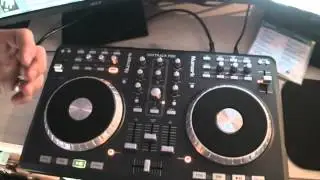DJ Tutor reviewing the NUMARK MIXTRACK PRO.  Tutorial 6, Key lock, pitch and pitch bend