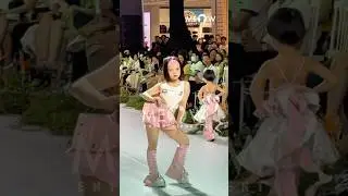 Vietnamese Model Kids catwalk extremely slay, professional and very attractive at the Fashion Show