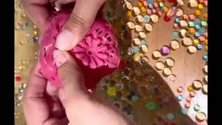 Delightful moments of popping jelly balls out of a fidget#asmr 