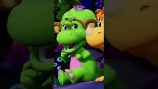 Giro in mezzo ai dinosauri 🦖💜 #barney #boomerang #shorts