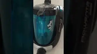 Rowenta vacuum cleaner review (RO3731 Compact Power Cyclonic, 750 Watt)