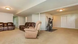 2727 145th St Urbandale, IA 50323