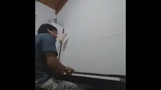 zamba de Lozano. Juli&aacute;n Sisterna piano y voz. Nancy Mu&ntilde;oz como puede 😅😉