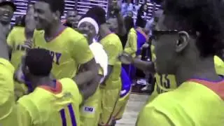Watch Landry-Walker players and students celebrate after playoff win over Karr