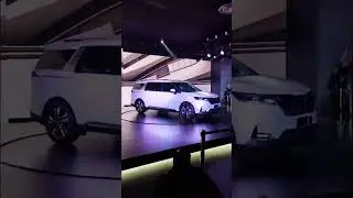 KIA UNVEILS THE NEW CARNIVAL KA4 AT AUTO EXPO 2023 #shorts
