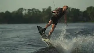 2019 HYPERLITE RIOT WAKEBOARD BINDING