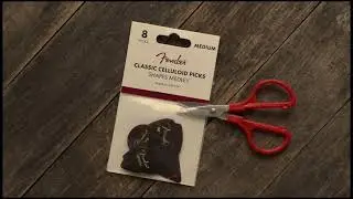 Fender Classic Celluloid Picks Shapes Medley
